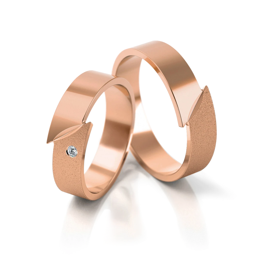 33 R